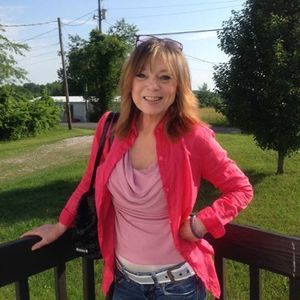 Meet your Posher, Linda